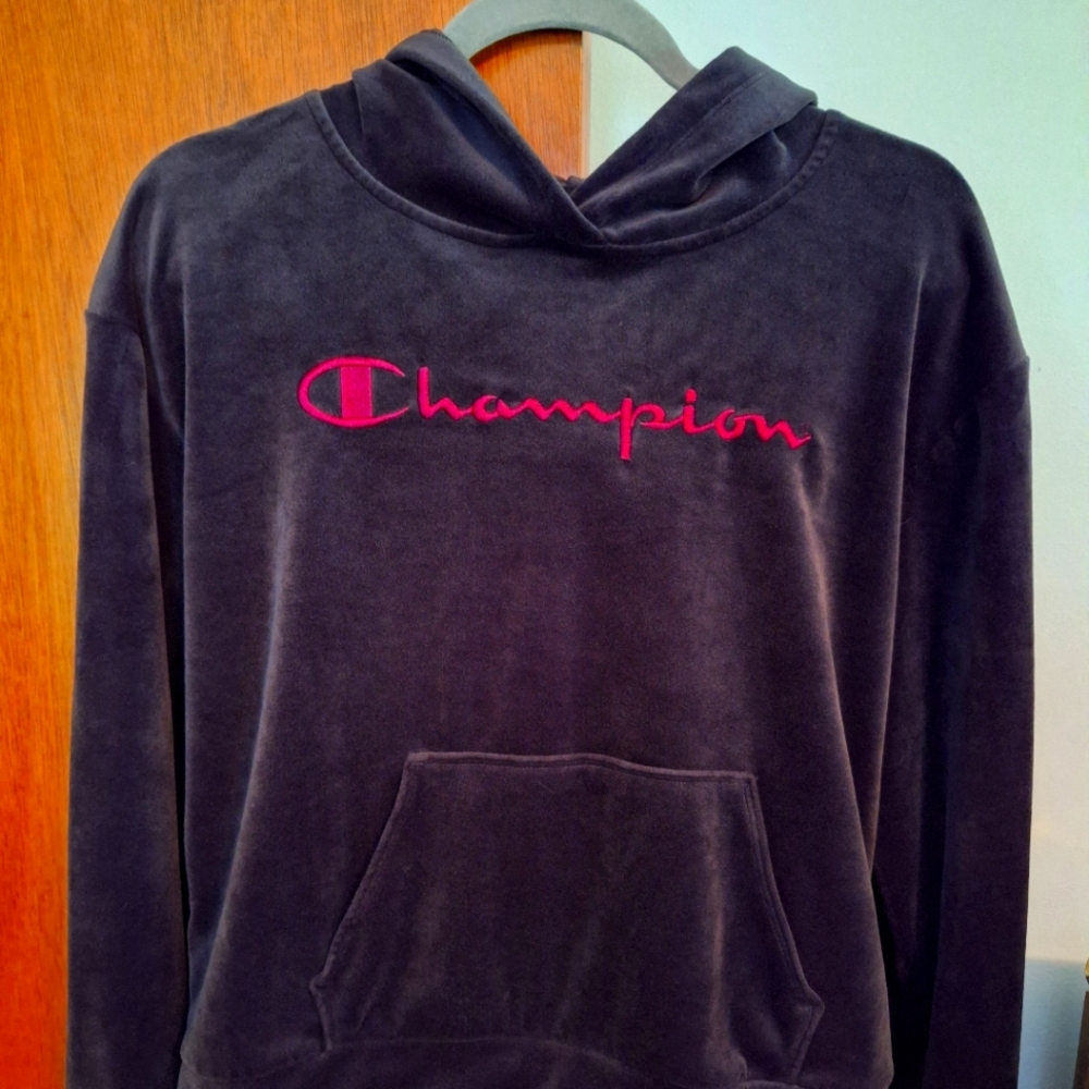 Final Price* Champion Women's Black Velour Hoodie with Pink Embroidery Size M